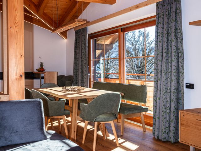 Ferienwohnungen Hausbacher