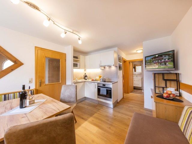 HOTEL LOREM